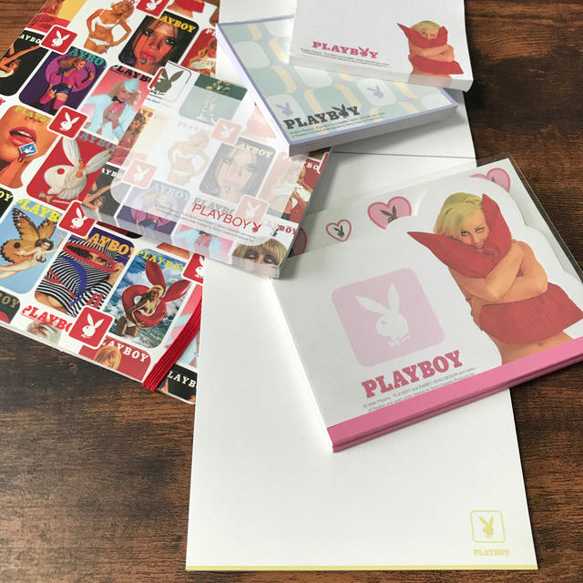 PLAYBOY(プレイボーイ)のPLAYBOY メモ帳セット インテリア/住まい/日用品の文房具(ノート/メモ帳/ふせん)の商品写真