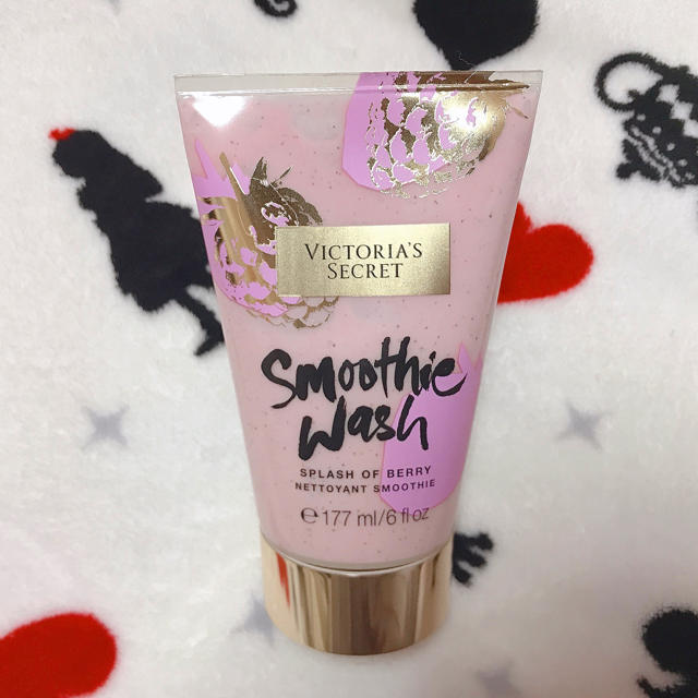 Victoria's Secret(ヴィクトリアズシークレット)のVictoria’s Secret smoothie wash コスメ/美容のボディケア(ボディソープ/石鹸)の商品写真