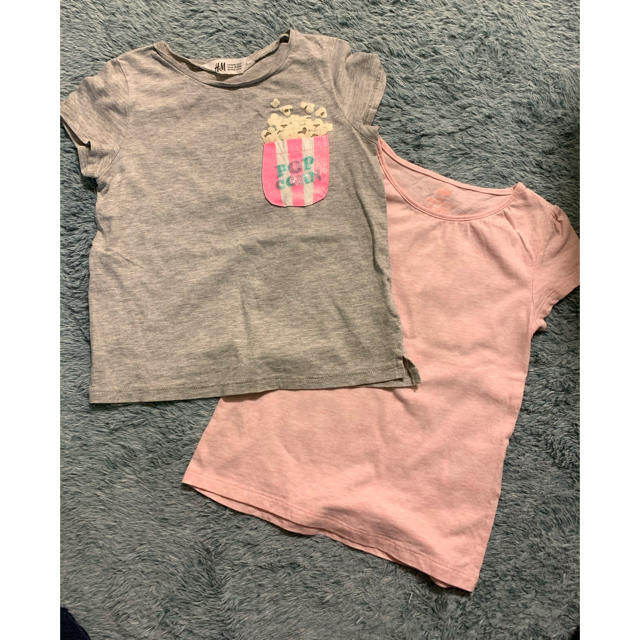 H&M(エイチアンドエム)のH&M Tシャツ　2枚セット　110-116 キッズ/ベビー/マタニティのキッズ服女の子用(90cm~)(Tシャツ/カットソー)の商品写真