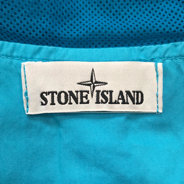 STONE ISLAND(ストーンアイランド)のストーンアイランド　パーカー Mサイズ メンズのトップス(パーカー)の商品写真