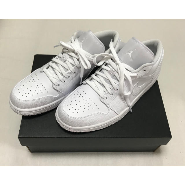 Jordan 1 Low ホワイト　新品　27