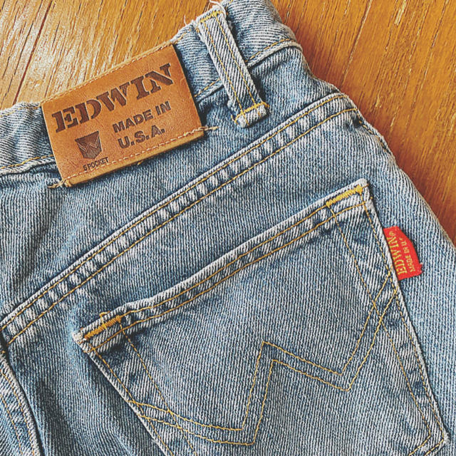 EDWIN(エドウィン)のビンテージ　古着　デニム　 レディースのパンツ(デニム/ジーンズ)の商品写真