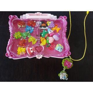スマイルプリキュアデコルデコールとペンダントのセット(キャラクターグッズ)