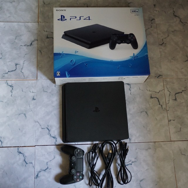 PS4 CUH-10001A ジェットブラック 500GB カメラ付き