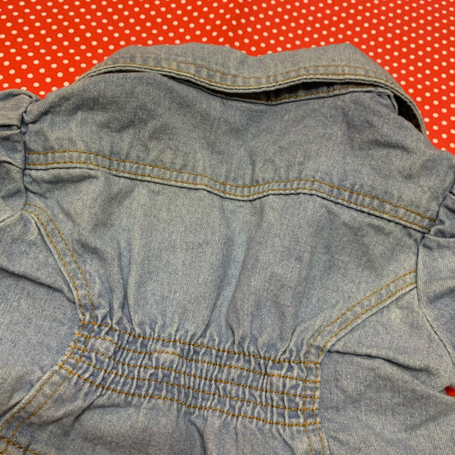 デニム　ジャケット キッズ/ベビー/マタニティのベビー服(~85cm)(カーディガン/ボレロ)の商品写真
