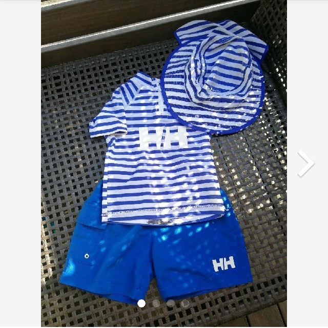 HELLY HANSEN(ヘリーハンセン)の3点セット！ヘリーハンセン　ラッシュガード、水着、帽子 キッズ/ベビー/マタニティのキッズ服男の子用(90cm~)(水着)の商品写真