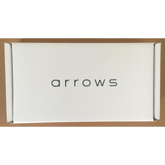 富士通　ARROWS M05 ホワイト 新品未使用