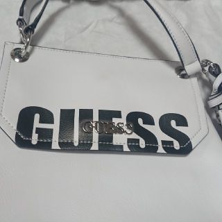 ゲス(GUESS)の新春セール*°GUESS ホワイト ショルダーバッグ(ショルダーバッグ)