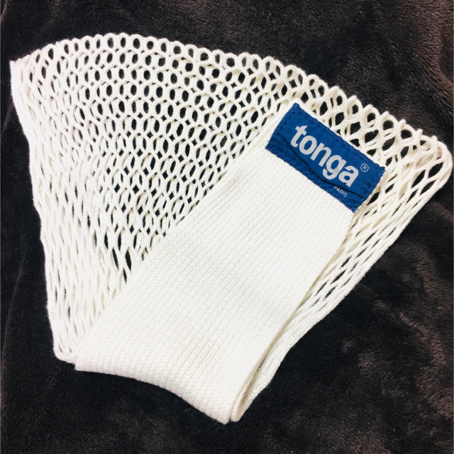 tonga(トンガ)のトンガ tonga S ホワイト キッズ/ベビー/マタニティの外出/移動用品(スリング)の商品写真