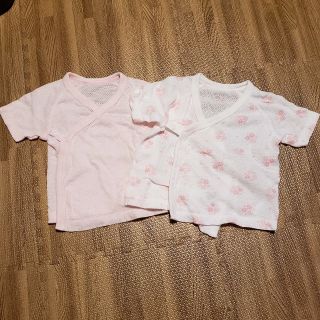 ユニクロ(UNIQLO)のユニクロ　短肌着2枚セット(ピンク)(肌着/下着)