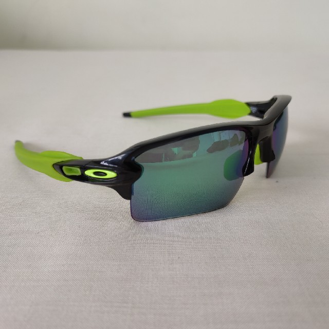 Oakley(オークリー)のOAKLEY　FLAK2.0Asianfitサングラス メンズのファッション小物(サングラス/メガネ)の商品写真