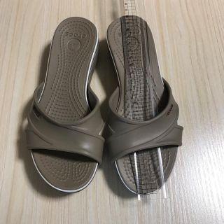 クロックス(crocs)のmomorin様専用　クロックス　サンダル(サンダル)