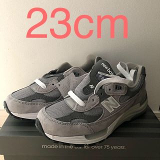 ニューバランス(New Balance)のNew Balance M992 GR ニューバランス　グレージョブズ(スニーカー)