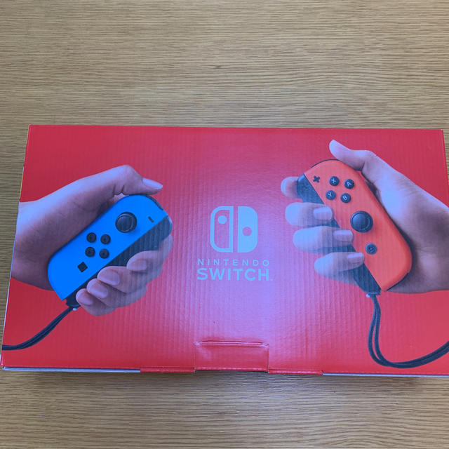 Nintendo Switch(ニンテンドースイッチ)の【新品　未使用】Nintendo Switch  エンタメ/ホビーのゲームソフト/ゲーム機本体(家庭用ゲーム機本体)の商品写真