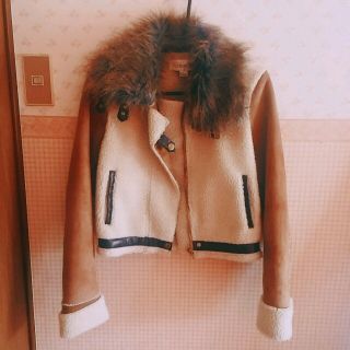 フォーエバートゥエンティーワン(FOREVER 21)の未使用ムートンコート(毛皮/ファーコート)