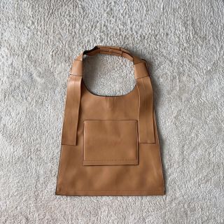 ザラ(ZARA)のZARA  A4サイズ収納可 バッグ(ハンドバッグ)