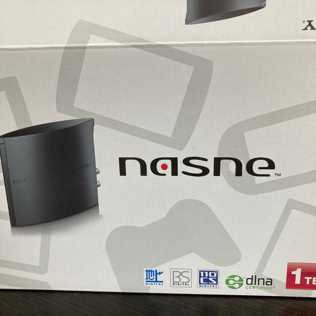 nasne(ナスネ)のnasne ナスネ　PS4 1TB エンタメ/ホビーのゲームソフト/ゲーム機本体(家庭用ゲーム機本体)の商品写真