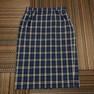 バーバリー(BURBERRY)のバーバリー　スカート　チェック　ひざ丈　春　夏　40(ひざ丈スカート)