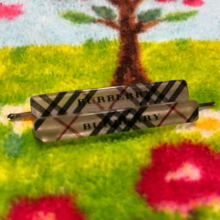 BURBERRY(ヘアピン)のフリマアイテム一覧 BURBERRY(ヘアピン)のフリマアイテム一覧