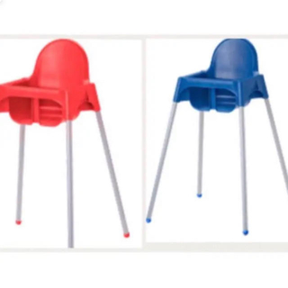 イケア(IKEA)のイケア  IKEA ベビーチェア 赤と青 二脚セット　(その他)