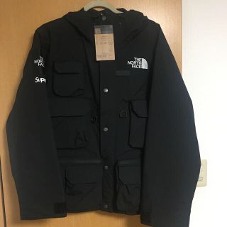 シュプリーム(Supreme)の supreme the north face カーゴジャケット 黒 M(マウンテンパーカー)