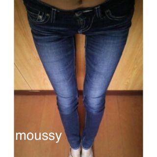 マウジー(moussy)のmoussy ウルトラ美脚スキニー24(デニム/ジーンズ)