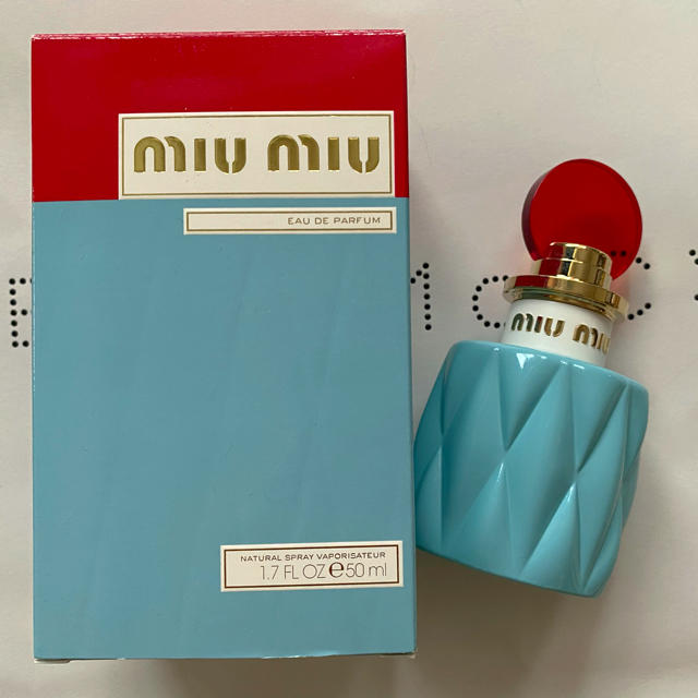 miumiu 新品　未使用　未開封　香水　ブルー　ml 箱　ミュウミュウ   フリマアプリ ラクマ