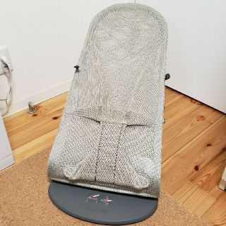 ベビービョルン(BABYBJORN)のベビービョルン　バウンサーブリスAir　グレージュ(ベビーベッド)