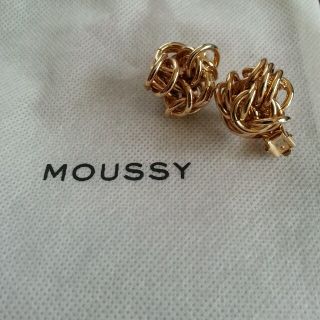 マウジー(moussy)のmoussy イアリング(イヤリング)