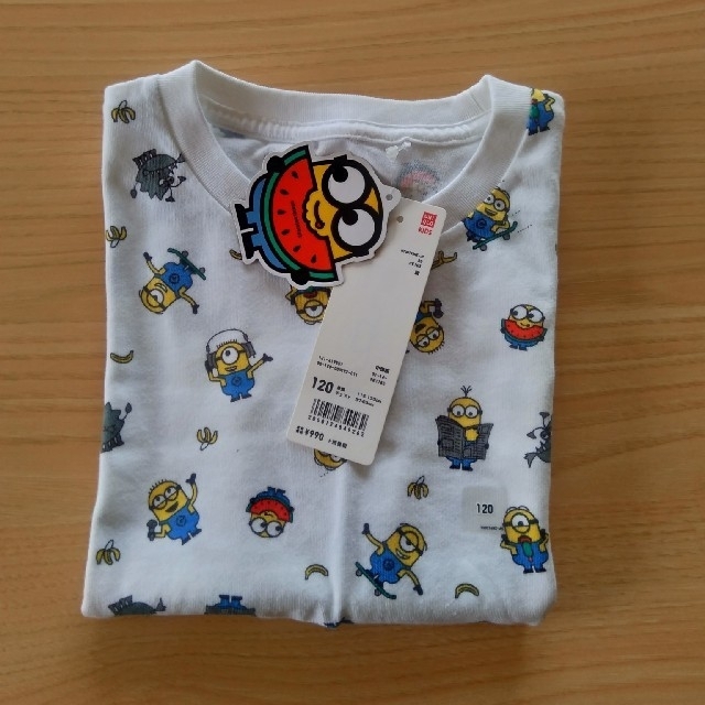 UNIQLO(ユニクロ)のUNIQLO ミニオン Tシャツ 120cm キッズ/ベビー/マタニティのキッズ服男の子用(90cm~)(Tシャツ/カットソー)の商品写真