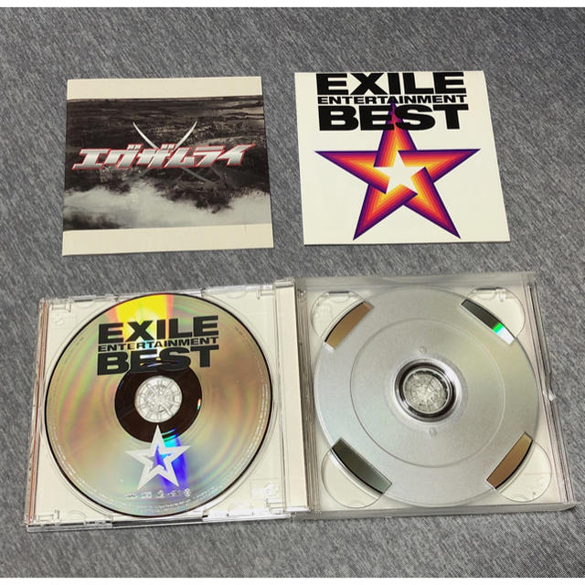 EXILE(エグザイル)のEXILE ENTERTAINMENT BEST 初回限定盤 CD・DVD2枚 エンタメ/ホビーのDVD/ブルーレイ(ミュージック)の商品写真