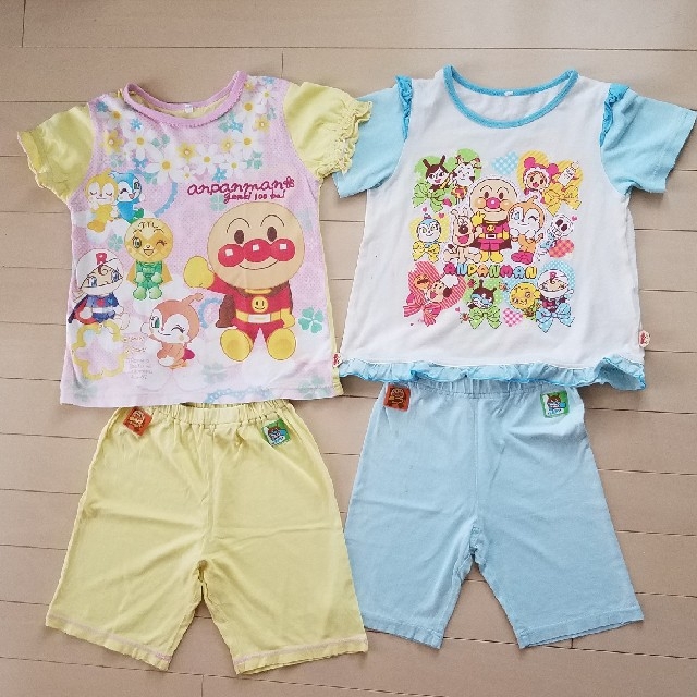 アンパンマン(アンパンマン)のアンパンマン　キッズ　パジャマ　100センチ キッズ/ベビー/マタニティのキッズ服女の子用(90cm~)(パジャマ)の商品写真