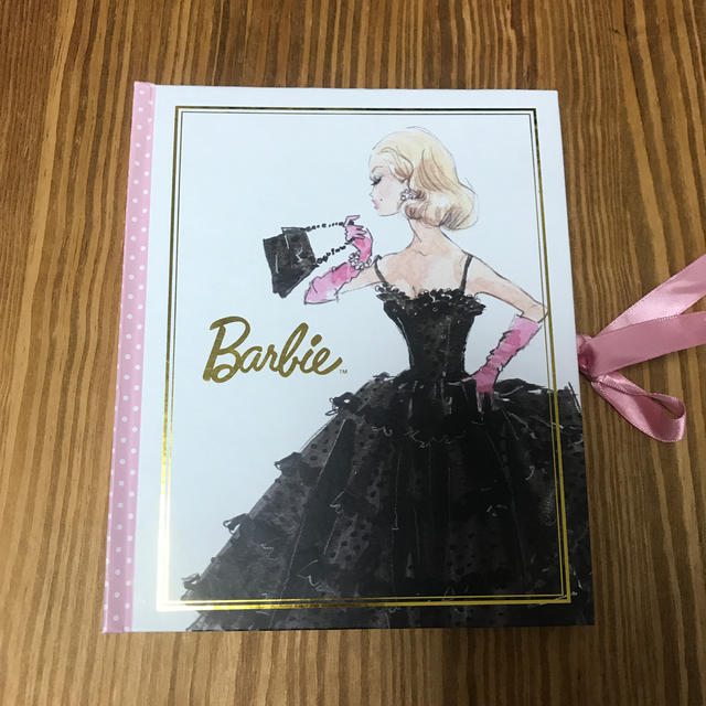 Barbie(バービー)のアルバム/barbie/100ポケット/写真/Lサイズ キッズ/ベビー/マタニティのメモリアル/セレモニー用品(アルバム)の商品写真