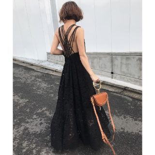 アメリヴィンテージ(Ameri VINTAGE)のアメリヴィンテージ　MEDI BACK CROSS DRESS(ロングワンピース/マキシワンピース)