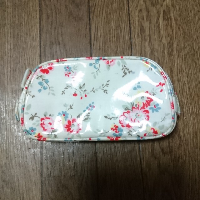 Cath Kidston(キャスキッドソン)のキャス・キッドソン ポーチ レディースのファッション小物(ポーチ)の商品写真