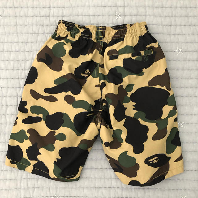 A BATHING APE(アベイシングエイプ)のA BATHING APE ビーチパンツ　スイムパンツ キッズ/ベビー/マタニティのキッズ服男の子用(90cm~)(パンツ/スパッツ)の商品写真