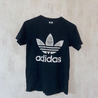 アディダス(adidas)のadidas 古着Tシャツ　黒(Tシャツ/カットソー(半袖/袖なし))