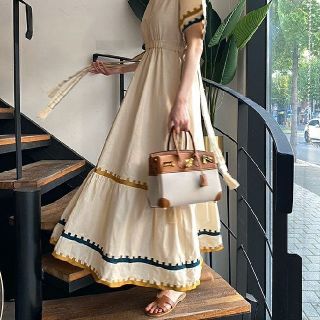 ザラ(ZARA)のライン 配色 vネックワンピース ヴィンテージ(ロングワンピース/マキシワンピース)