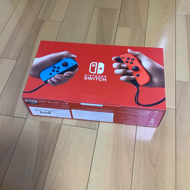 任天堂 Switch Joy-Con(L) ネオンブルー/(R) ネオンレッド