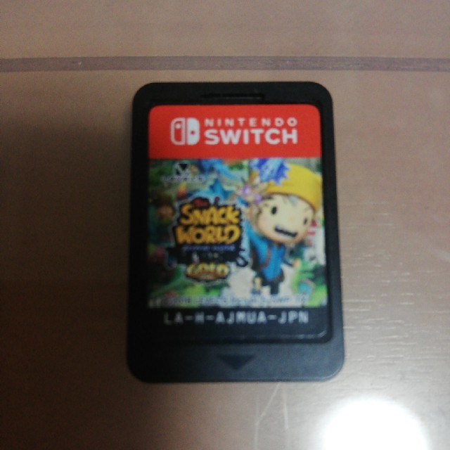 Nintendo Switch(ニンテンドースイッチ)のスナックワールドトレジャーズ エンタメ/ホビーのゲームソフト/ゲーム機本体(家庭用ゲームソフト)の商品写真