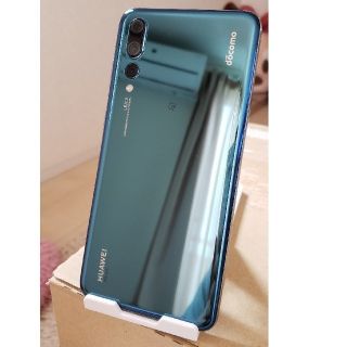 エヌティティドコモ(NTTdocomo)のdocomo p20 pro 美品　わけあり(スマートフォン本体)