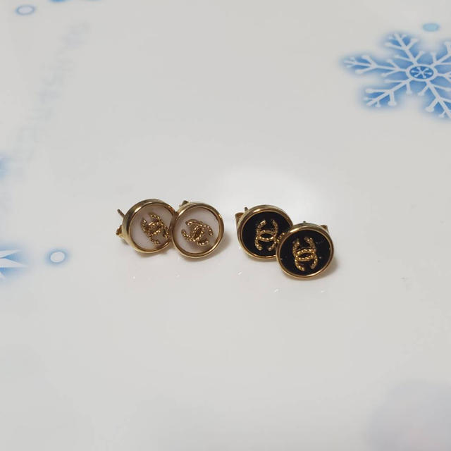 CHANEL ピアス