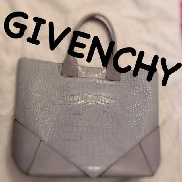 GIVENCHY(ジバンシィ)のジバンシィ　バック　鞄 メンズのバッグ(その他)の商品写真
