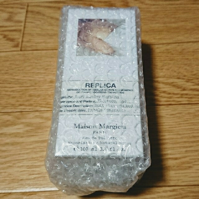 Maison Martin Margiela(マルタンマルジェラ)の新品未開封 メゾン マルジェラ レプリカ レイジーサンデーモーニング 100ml コスメ/美容の香水(ユニセックス)の商品写真