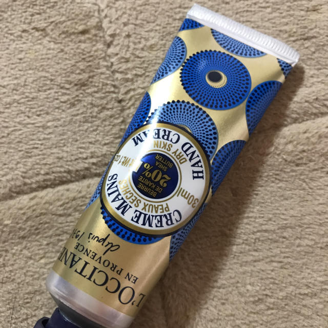 L'OCCITANE(ロクシタン)のL'OCCITANE ハンドクリーム コスメ/美容のボディケア(ハンドクリーム)の商品写真