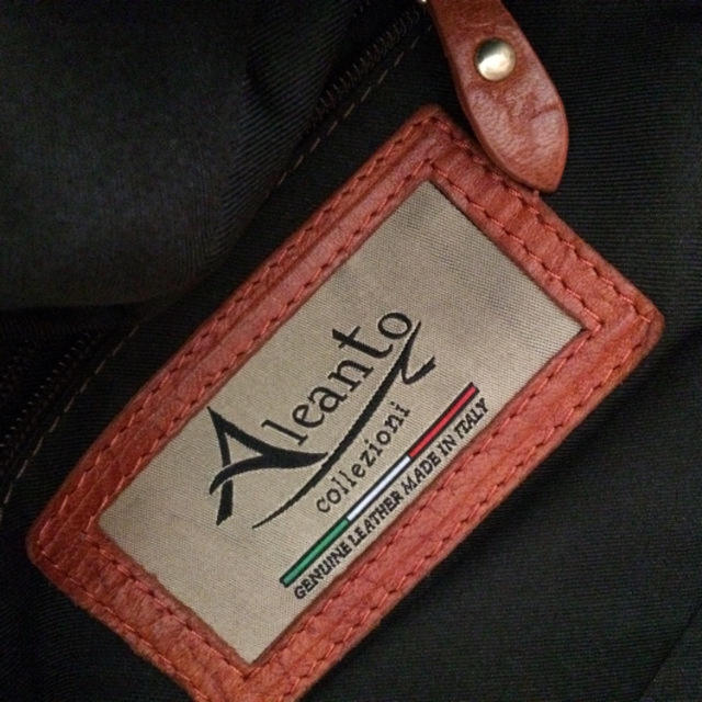 Aleanto(アレアント)の本革　Aleanto イタリア製バック  レディースのバッグ(その他)の商品写真