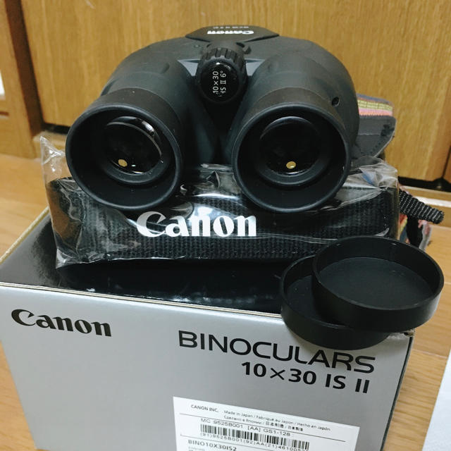 Canon 10×30 IS Ⅱ)の通販 by ふらんぼわーず's shop｜キヤノンならラクマ - R.n.n様専用 (Canon BINOCULARS 人気正規品