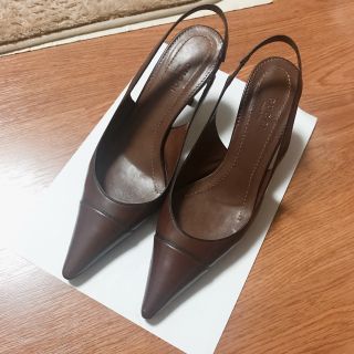 グッチ(Gucci)のGUCCI バックストラップパンプス(ハイヒール/パンプス)