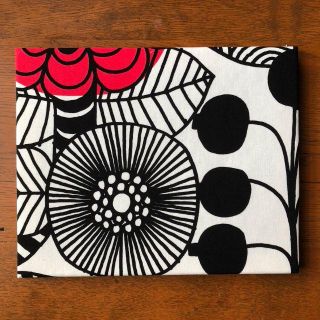 マリメッコ(marimekko)のハンドメイド　marimekko　ファブリックパネル　リントゥコト　WH　２(インテリア雑貨)