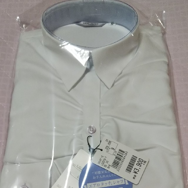 AOKI(アオキ)の通勤　通学　ブラウス　ワイシャツ　事務服　スーツ　就活　入学式　成人式 レディースのトップス(シャツ/ブラウス(長袖/七分))の商品写真